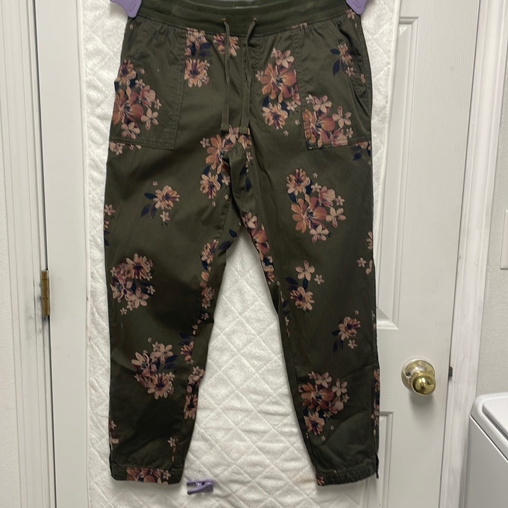 Sonoma size small olive flowered cotton joggers, they have never been worn .